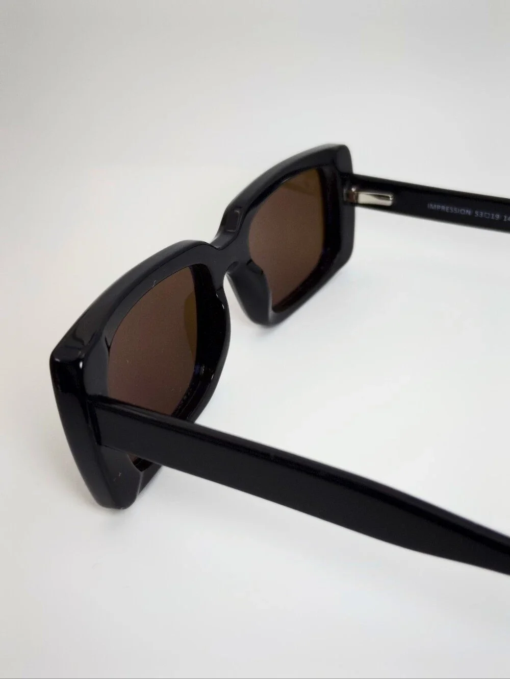 Impression. Classic Rectangular Women’s  Eyewear. Bold Thick Front.